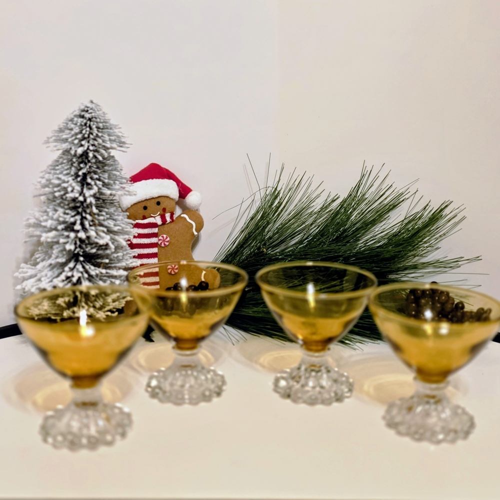 Elegant Amber Glass Dessert Bowls Set
